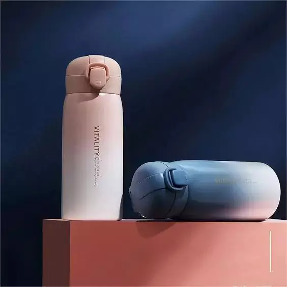 色彩渐变工业设计,让产品表面成为光影的画布 23 色彩渐变工业设计,让产品表面成为光影的画布 23 色彩渐变工业设计 19