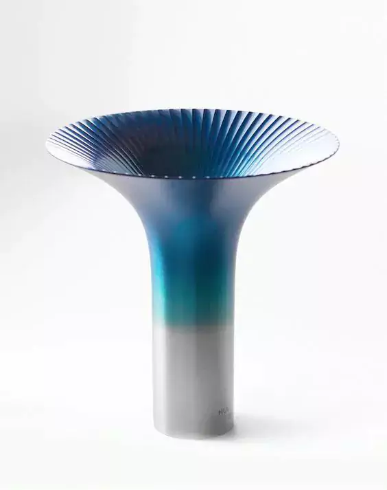 色彩渐变工业设计,让产品表面成为光影的画布 21 色彩渐变工业设计,让产品表面成为光影的画布 21 色彩渐变工业设计 52