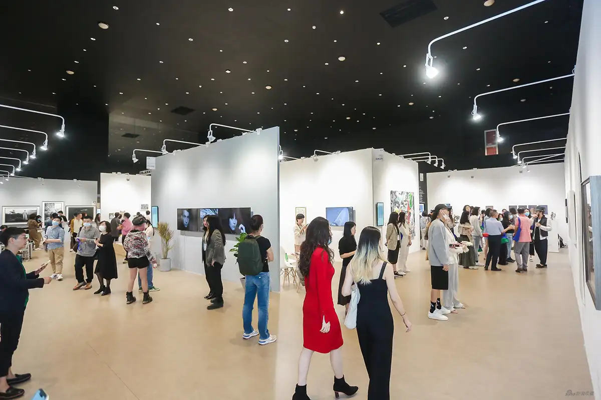 高校设计学院 2 2026年深圳工业设计:机遇与挑战并存