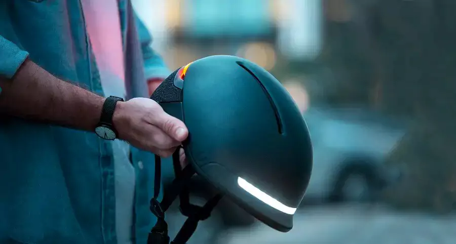 Fashion Trend Smart Helmet 7