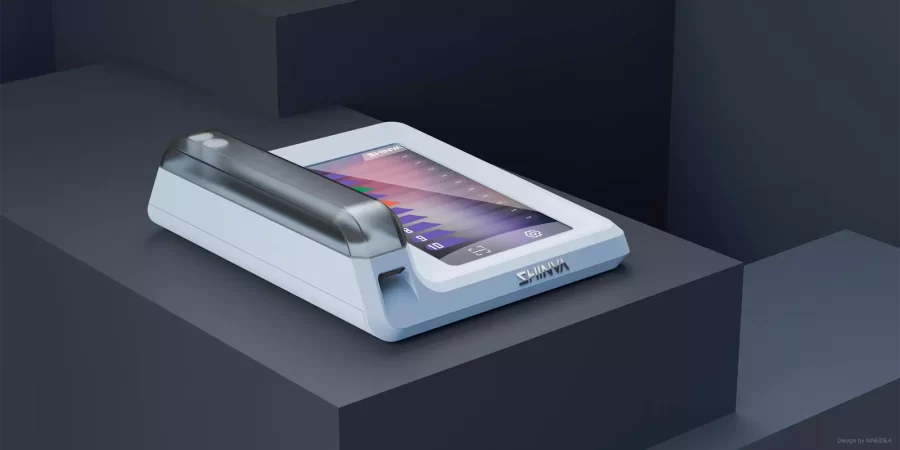 生物阅读器:本产品是一款集成了精密光学传感器与微流体芯片的高通量检测设备。它通过高灵敏度荧光检测与快速图像分析,可自动完成细胞计数、活力分析及特定生物标志物定量。设计专注于实验流程的可靠性与重复性,提供直观的软件界面与标准化数据输出,旨在成为实验室中高效、精准的日常分析工具。 深圳工业设计九号创新工作室-生物阅读器产品设计