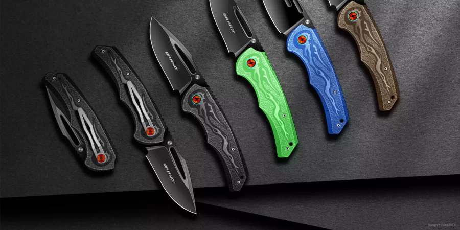 折叠刀:户外折刀的工业设计,以 “工具理性” 为原点。我们相信,极致可靠与高效适应,是它在野外生存的根基。设计将绝对的安全与信赖融入结构:从稳固的锁止到防滑的柄材,每一处都为了在恶劣环境下实现单手盲操作的精准控制。 深圳工业设计九号创新工作室案例-折叠刀设计